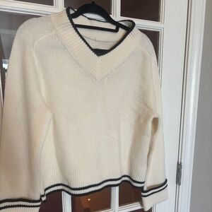 Abercrombie & Fitch Easy V-Neck Sweater Sz XS
